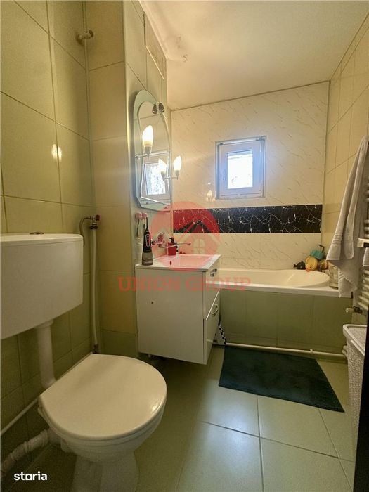 Apartamente 3 Camere Decomandat, Etaj 2, Zona KM 4-5