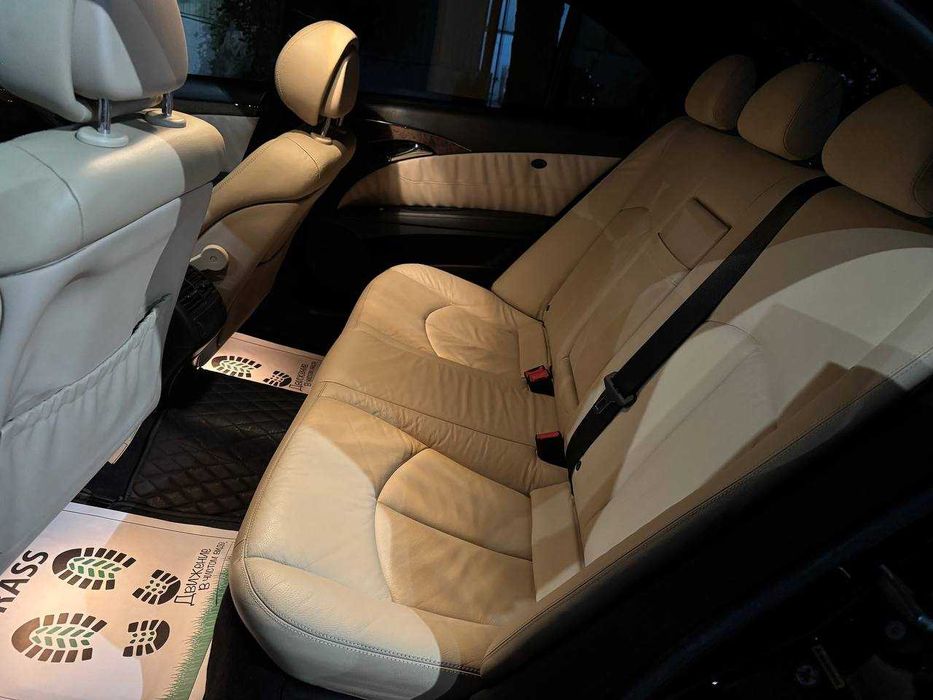 Mercedes-Benz W211, E350