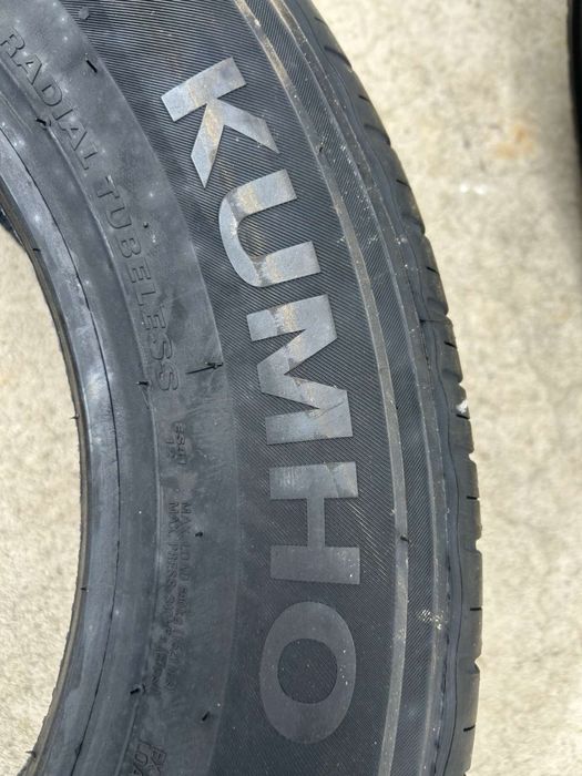 Чисто нови гуми KUMHO- 195/65 R15 XL