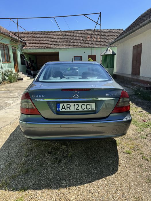 Mercedes E 300 Bluetec Avantgarde