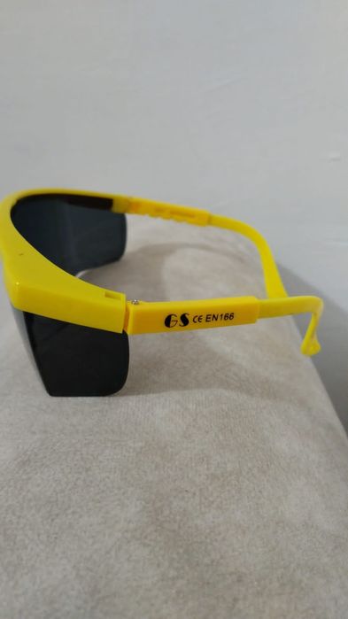 Кара  очки сатылады safety