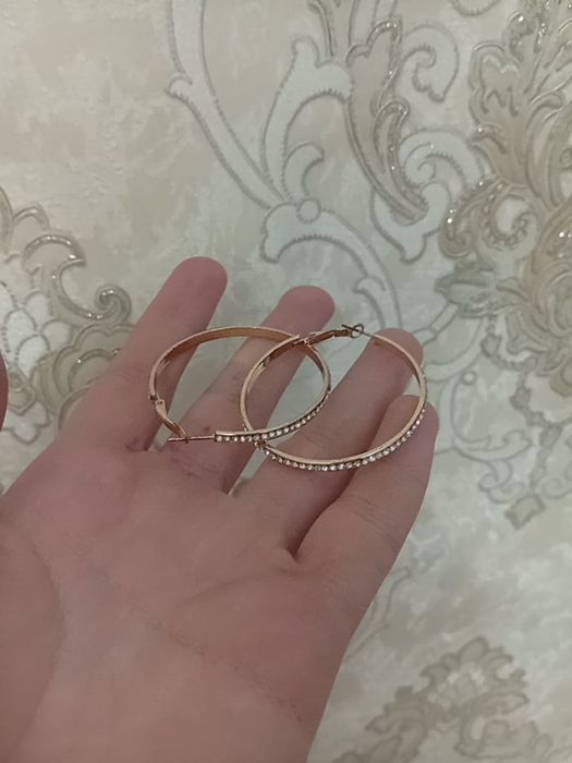 Женские украшения