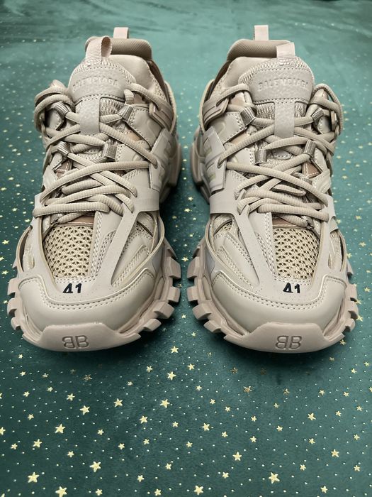 Balenciaga Track Beige