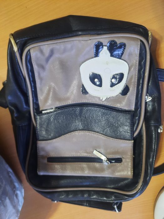 Отдам вещи для  девочок