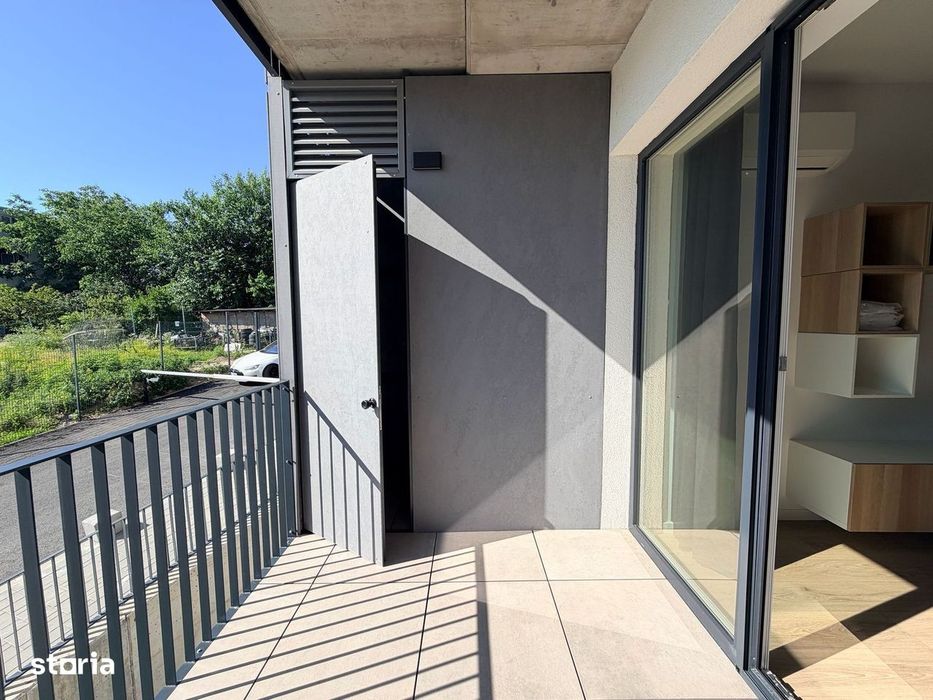 Prima inchiriere 2 camere mobilat/utilat in Quartier Azuga — fotografia 1