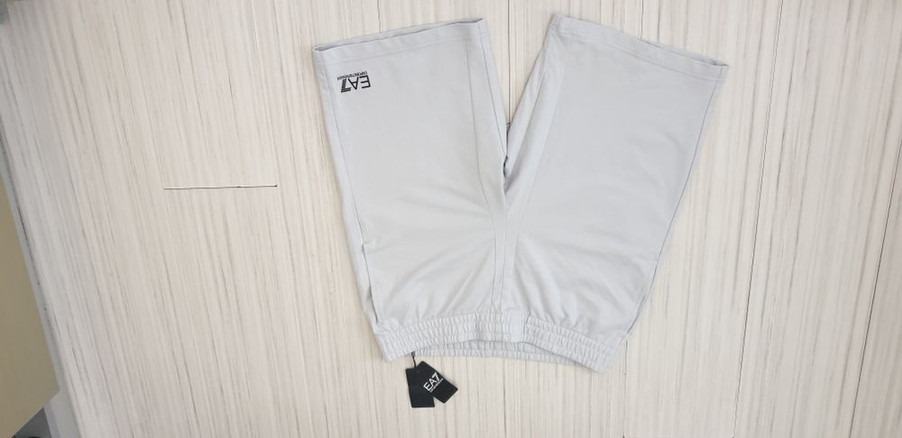 Emporio Armani EA7 Cotton Mens  L НОВО! ОРИГИНАЛ! Мъжки Къси Панталони