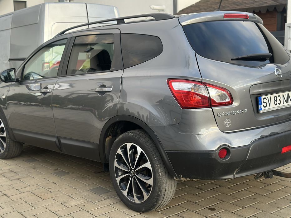 Nissan qashqai +2