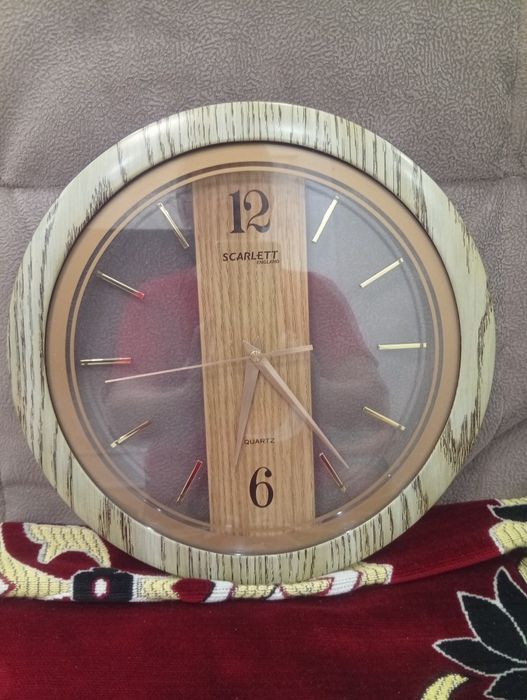 Продам настенные часы