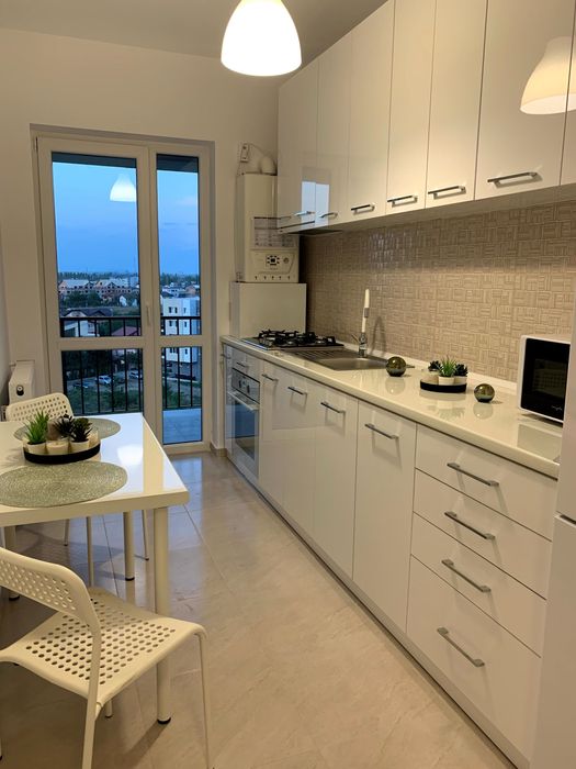 PROPRIETAR închiriez garsonieră in Green Residence