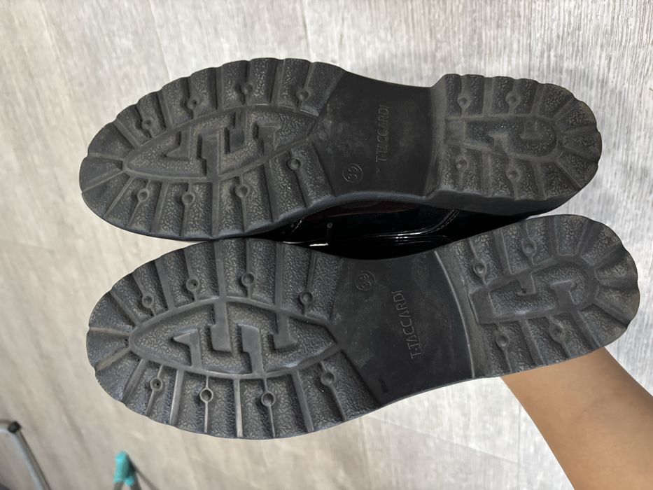 Чёрный лоферы отличный