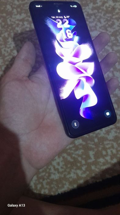 Samsung galaxy z flip3 5g