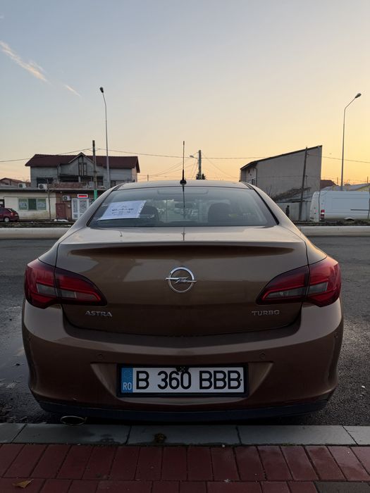 OPEL ASTRA J 1.4 turbo GPL (140 cai)