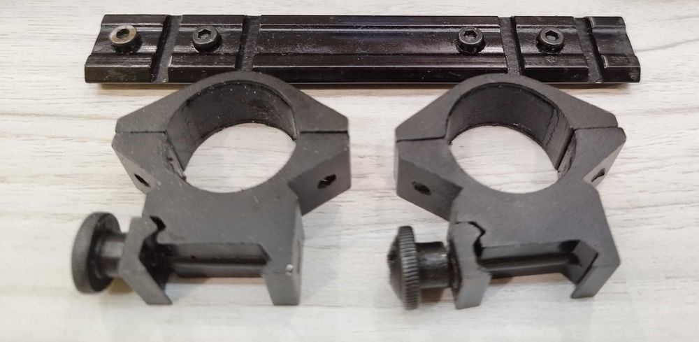 База с рингове (монтаж)