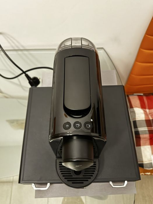 Espressor capsule Tchibo Cafissimo Pure Plus 0.8l negru