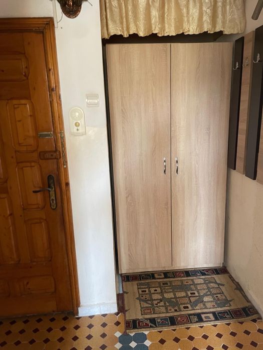 Apartament 2 camere semi-decomandat | Medgidia, Catanga | Etaj 4/4 | Centrală proprie