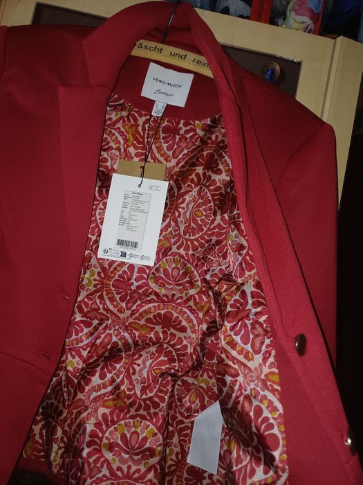 De vânzare – sacou roșu închis, nou, mărimea M, Vero Moda