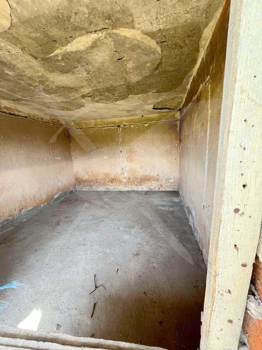 Къща груб строеж с партиди за ток и вода в Караджалово 52758