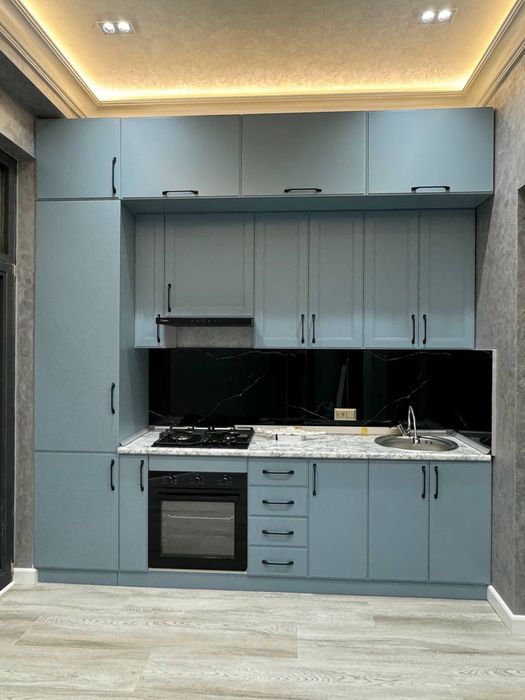 Новомосковская, Бадамзар, Казы Махвлля продается 4-х комн квартира