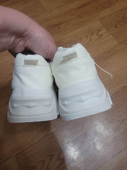 Кроссовки (42 р-р 26.0см)