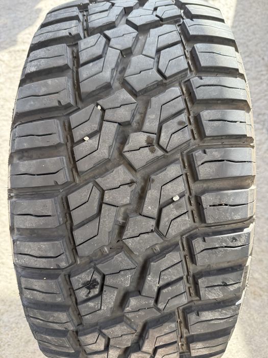 Гуми RT 33x12.x20