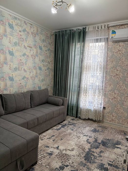 Yashnabodta 2 xonali kvartira beriladi srochno