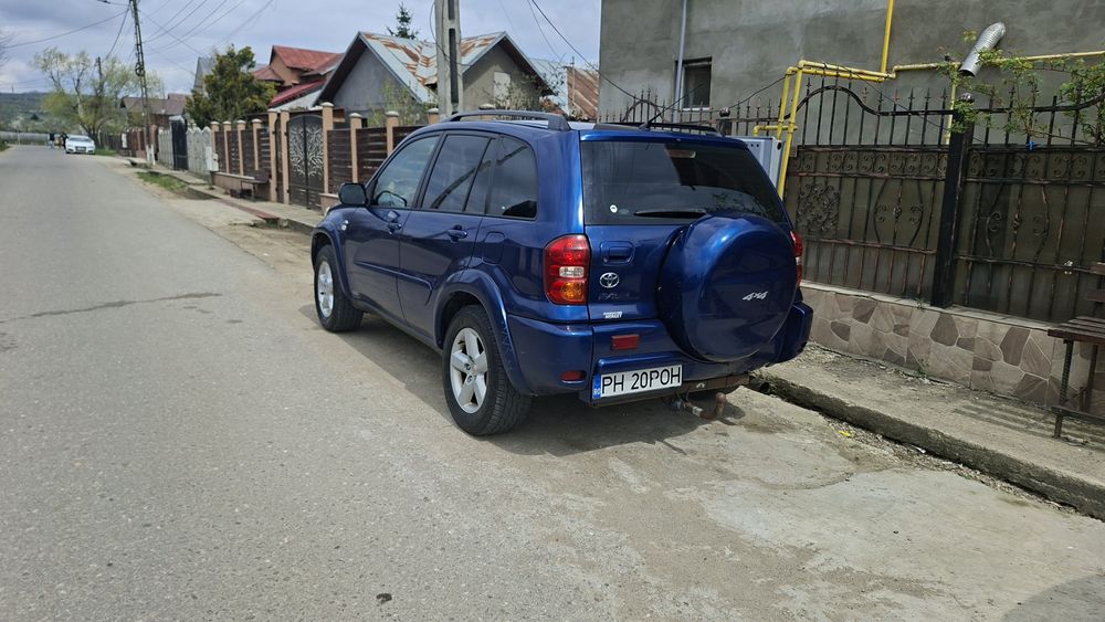 TOYOTA RAV 4 2 4x4