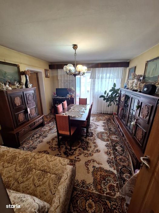 3 Camere zona Traian