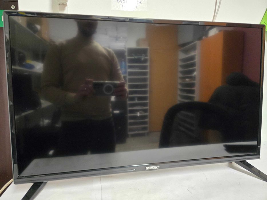 Televizor Led Starlight (Ag29 Siraj b.34327) Garantie 2 ani