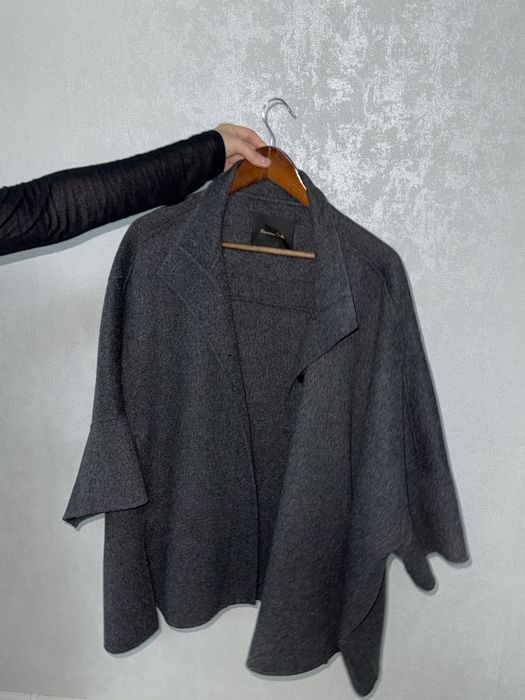 Пончо от Massimo Dutti