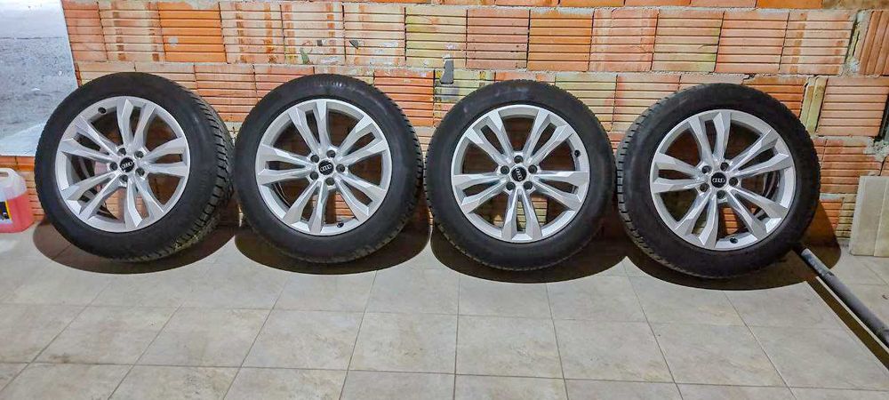 4 бр. Audi джанти със зимни гуми Continental