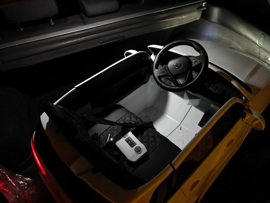 Продам Машинка L6