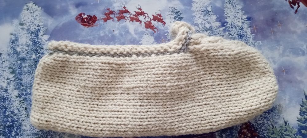 Плетени вълнени терлици 3,50лв