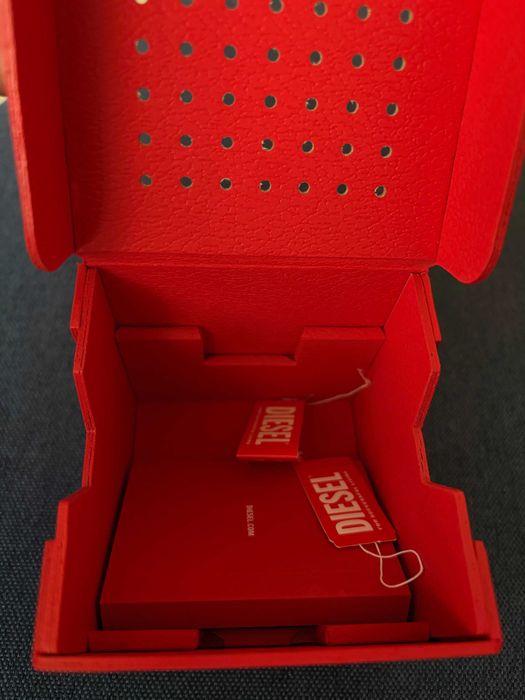 Брутален! Часовник Diesel DZ 4607