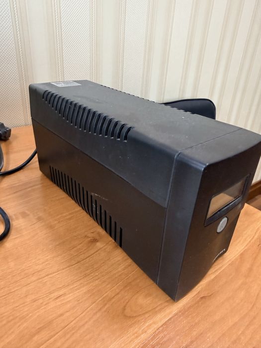 ИБП model Powerex VI 650 LCD