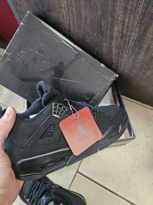 Маратонки Nike air jordan 4, black cat