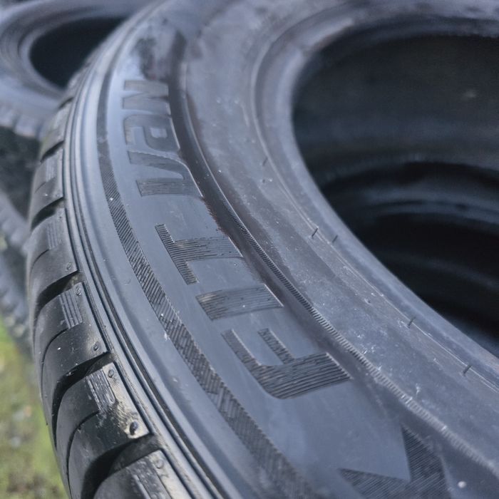 Летни гуми 215 60 16С 4бр Hankook / laufenn