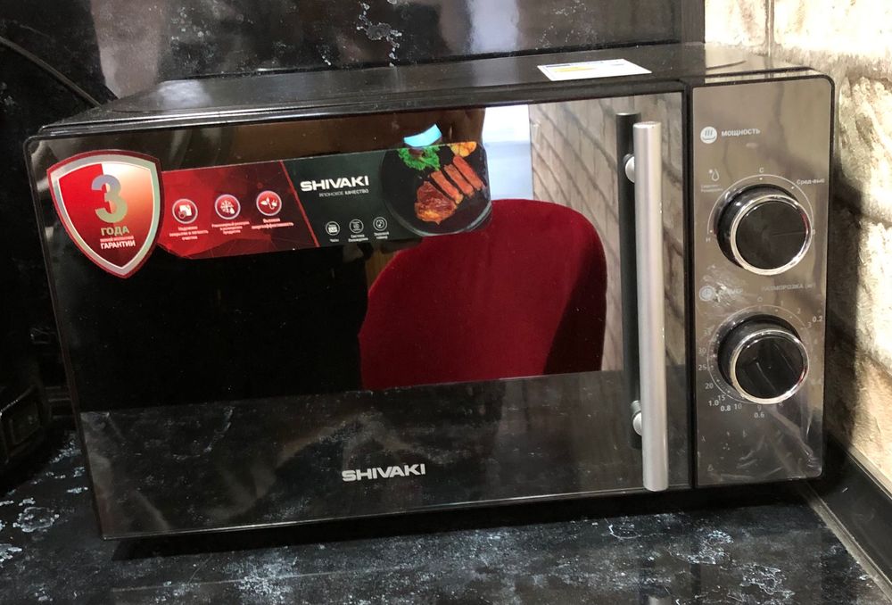 Мебель и техника для кофейни или кафе