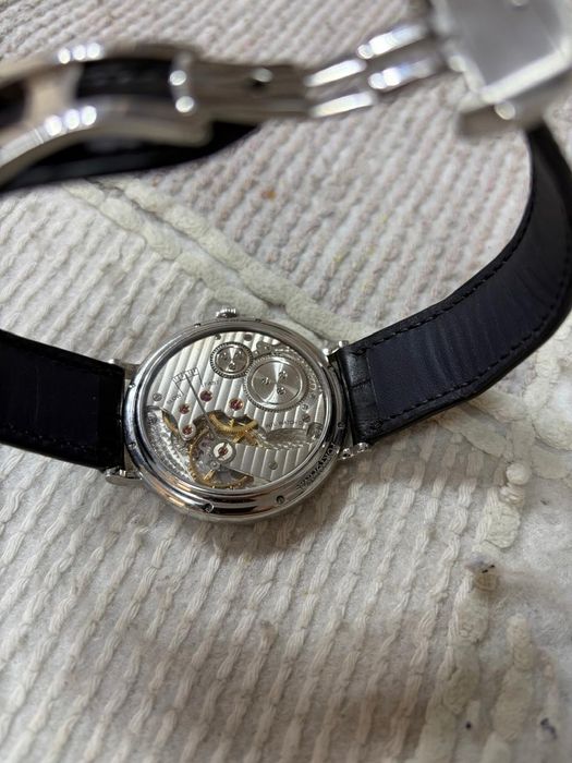 Продам часы оригинал