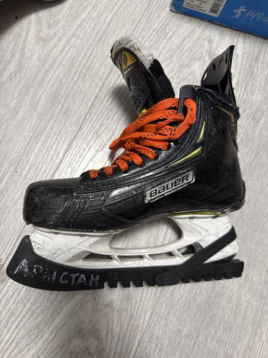 Продам Коньки Bauer 4,5 -37,5