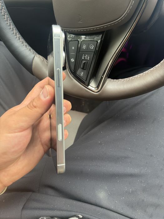 Iphone 16 pro max в залоге