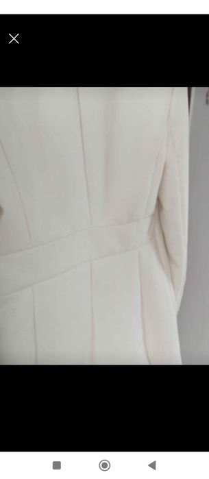 Бяло палто-размер М