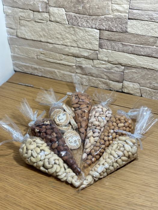 корзинка с сухофруктами