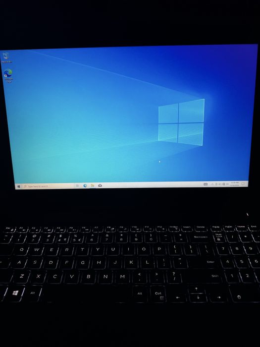 Dell latitude 3500 L3500