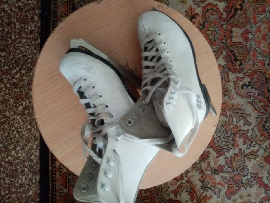 Коньки детские 31 р.