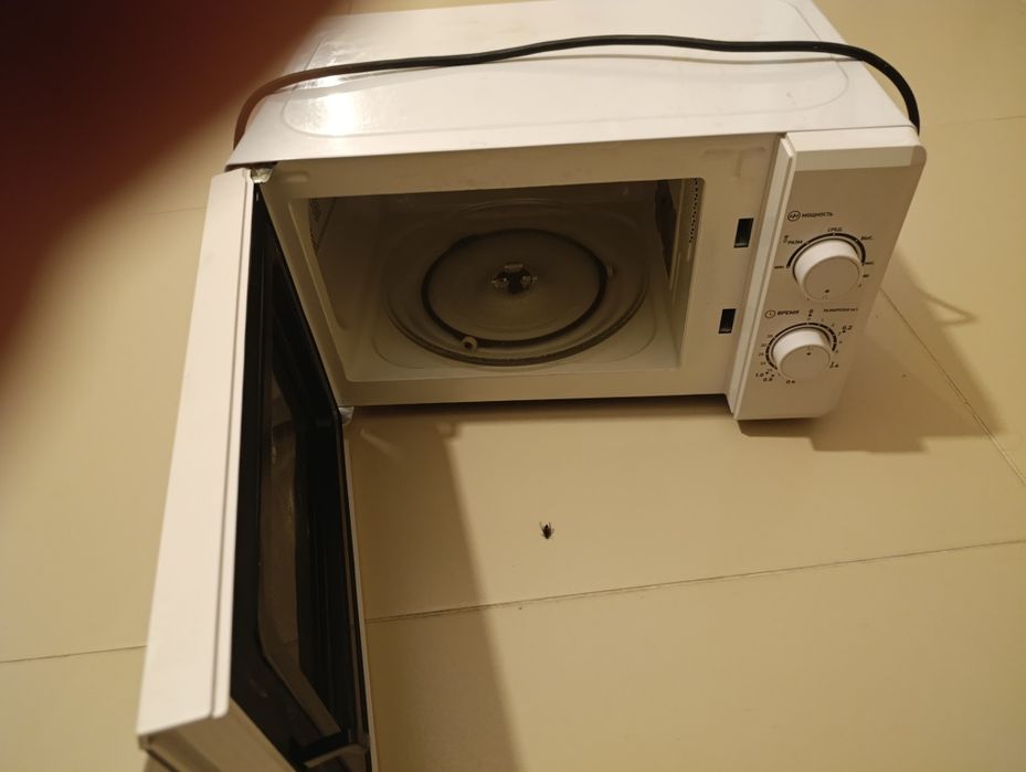 Микроволновка  продам