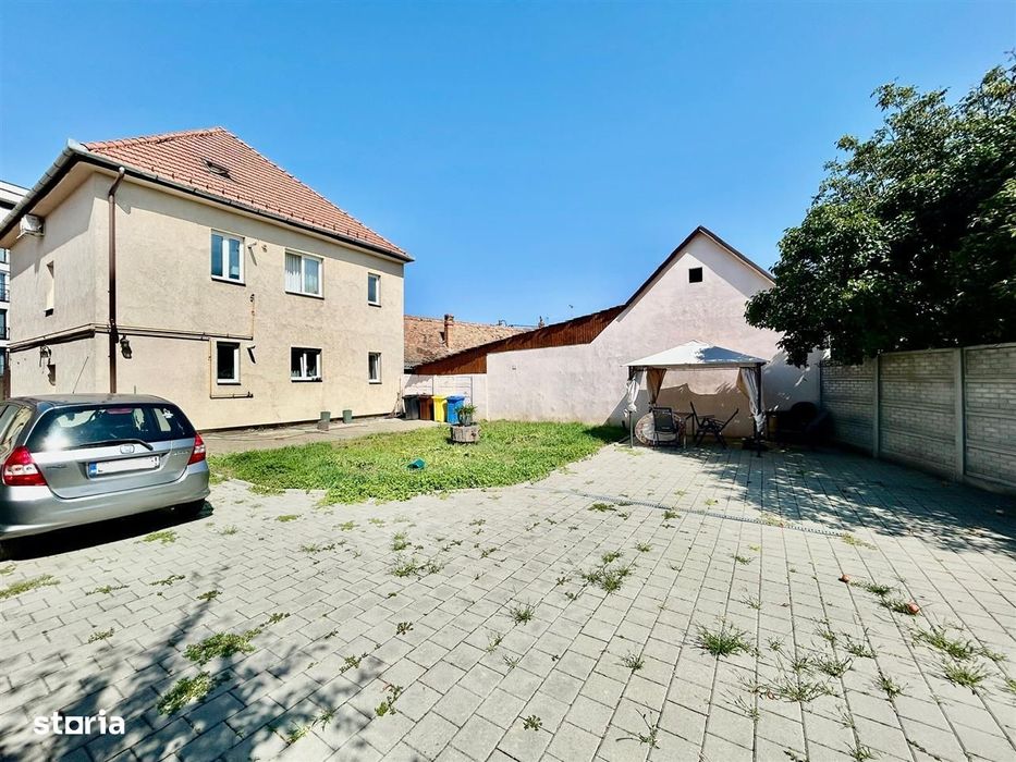 Casa individuala in Sibiu, 260 mpu, 8 camere, pivnita, 373 mp teren