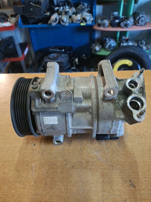 Compresor aer condiționat Peugeot 3008 5008 Partner  C4 Berling 1.6 D