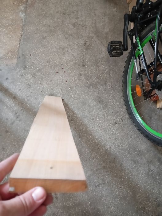 Parchet masiv de esență tare, fag