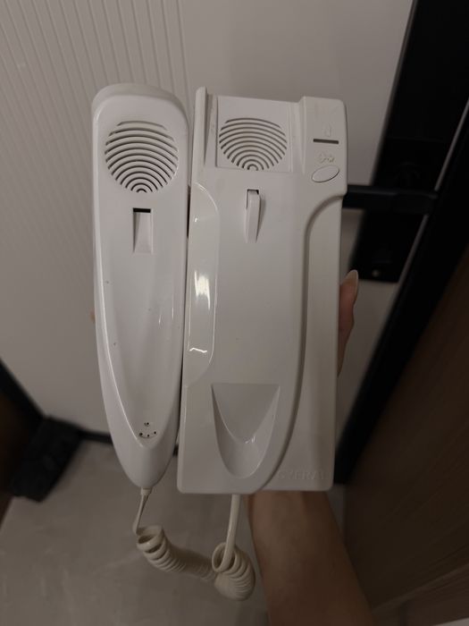 Продам б/у домофон