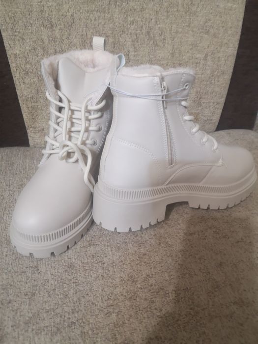Чисто нови боти екрю